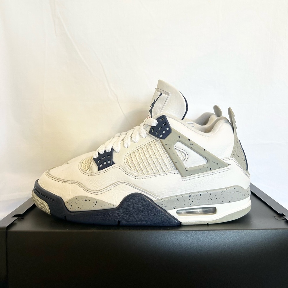 Jordan 4 Retro Midnight Navy Size 8 DH6927-140 2022 PRE-OWNED - Picture 2 of 9